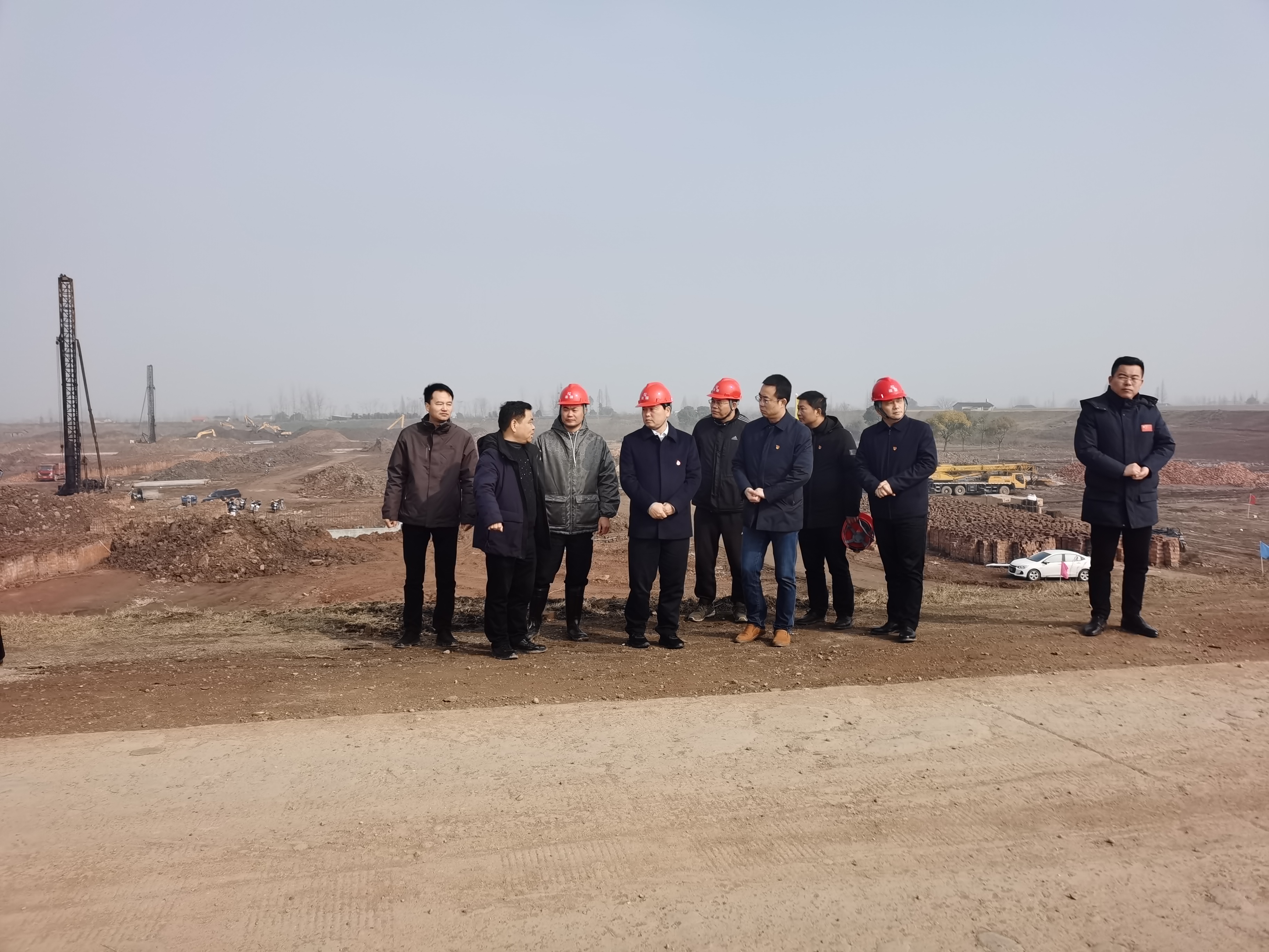 沅江市委市人大市政府市政协主要领导调研机制砂和砂石集散中心项目